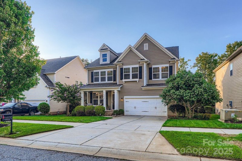 Property image 2 of 2524 Logan Caroline Lane in Woodlands Creek, Monroe, NC 28110