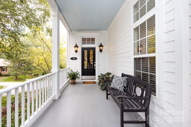 Property image 4 at 103 Caldwell Lane, Davidson, NC 28036