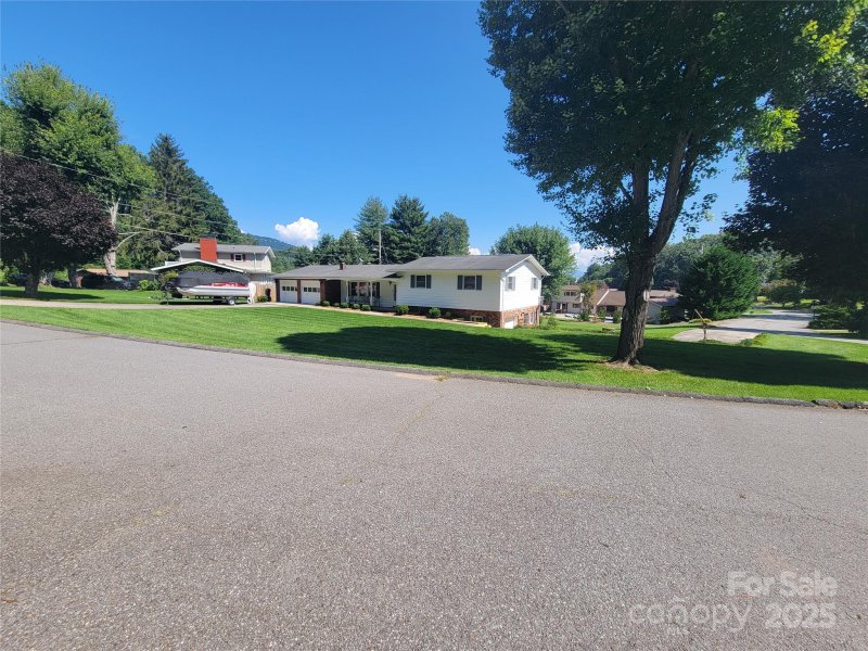 Property image 3 at 152 Springview Drive, Waynesville, NC 28786