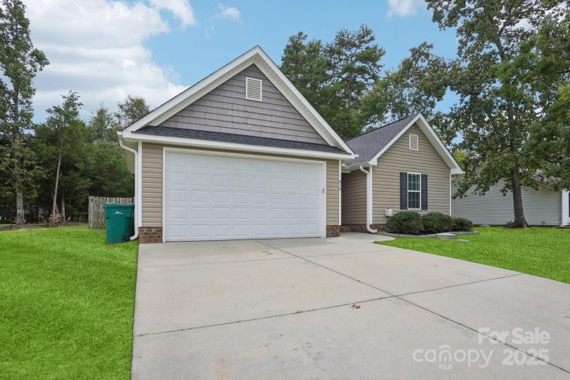 Property image 3 at 815 Faith Street, Oakboro, NC 28129