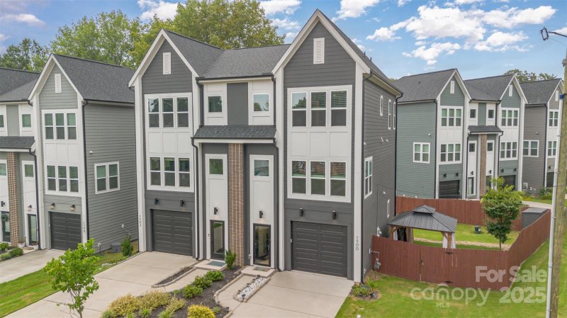 Property image 2 at 1500 Effingham Road, Charlotte, NC 28208