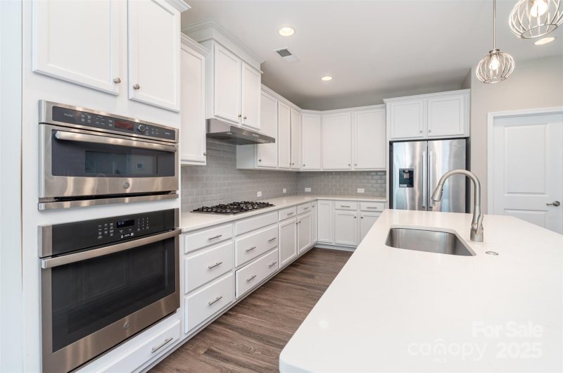 Property image 5 of 12140 Mcdowell Crossing in Farrington, Huntersville, NC 28078