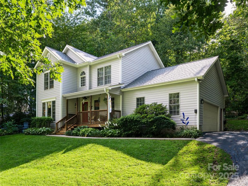 Property image 3 of 5 Muirfield Circle in Muirfield, Arden, NC 28704