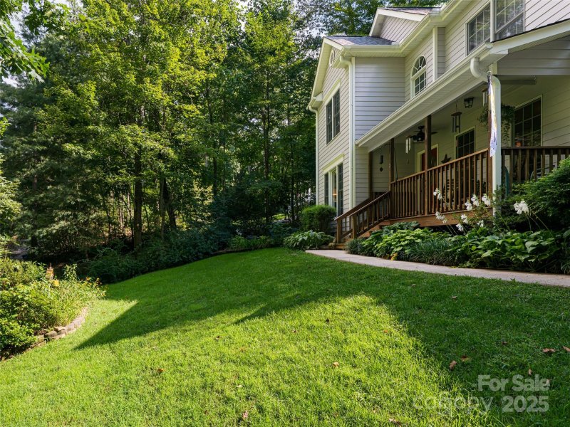 Property image 4 of 5 Muirfield Circle in Muirfield, Arden, NC 28704