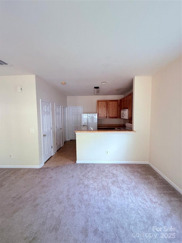 Property image 4 of 8602 Twined Creek Lane in Bent Creek, Charlotte, NC 28227