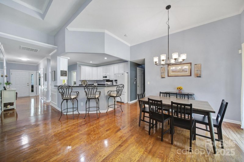 Property image 5 at 1064 Stonedown Lane, Matthews, NC 28104