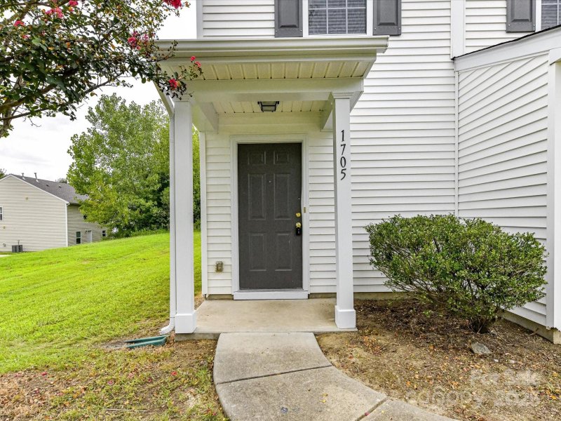 Property image 2 at 1705 Ledson Court, Charlotte, NC 28214