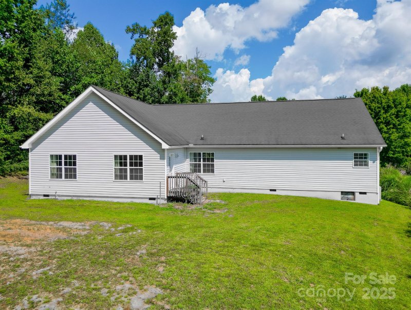 Property image 3 at 137 Pottery Terrace Trail, Flat Rock, NC 28731