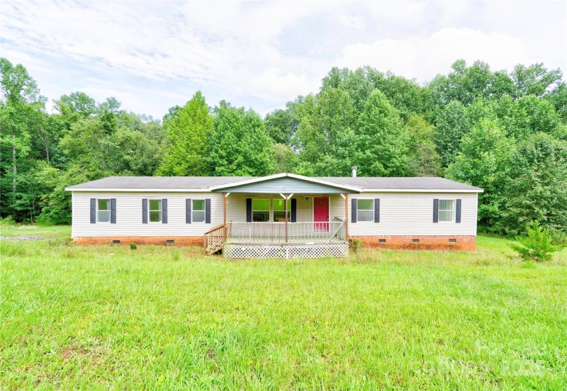 Kings Park, Kingstown community