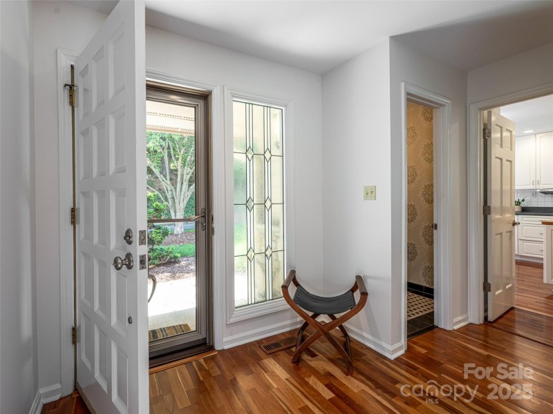 Property image 3 at 1701 Timber Trail, Asheville, NC 28804