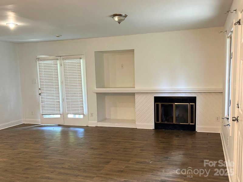 Property image 4 at 1831 J Julian Lane, Charlotte, NC 28208