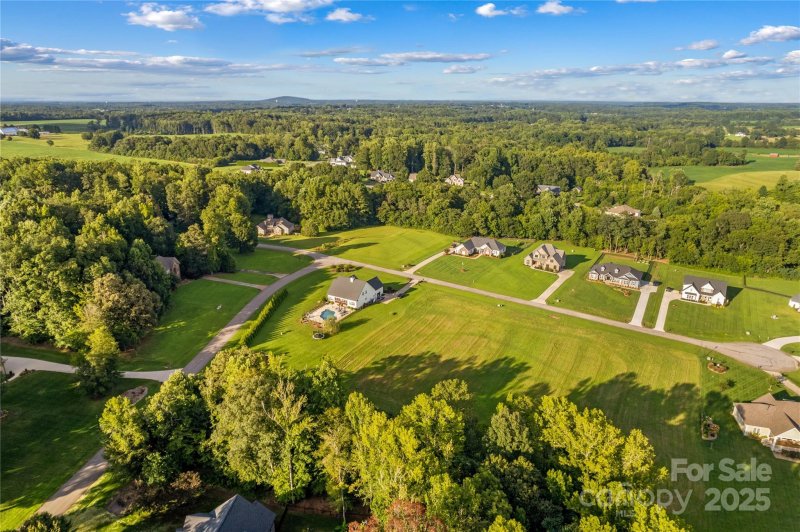 Property image 4 at 185 Bellingshire Drive, Mt Ulla, NC 28125