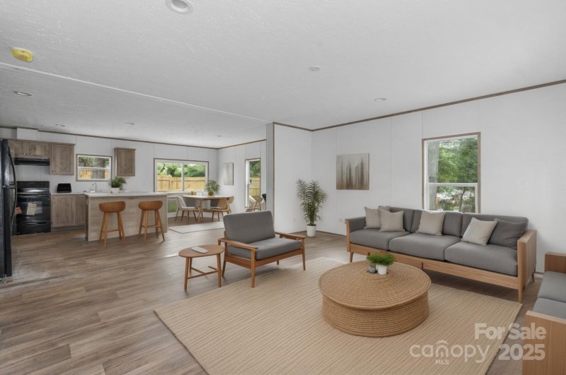 Property image 3 of 1231 Betterbrook Lane in Lincoln View, Lincolnton, NC 28092