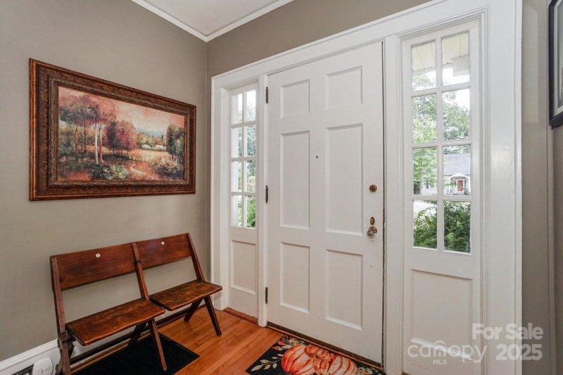 Property image 5 at 613 S York Street, Gastonia, NC 28052