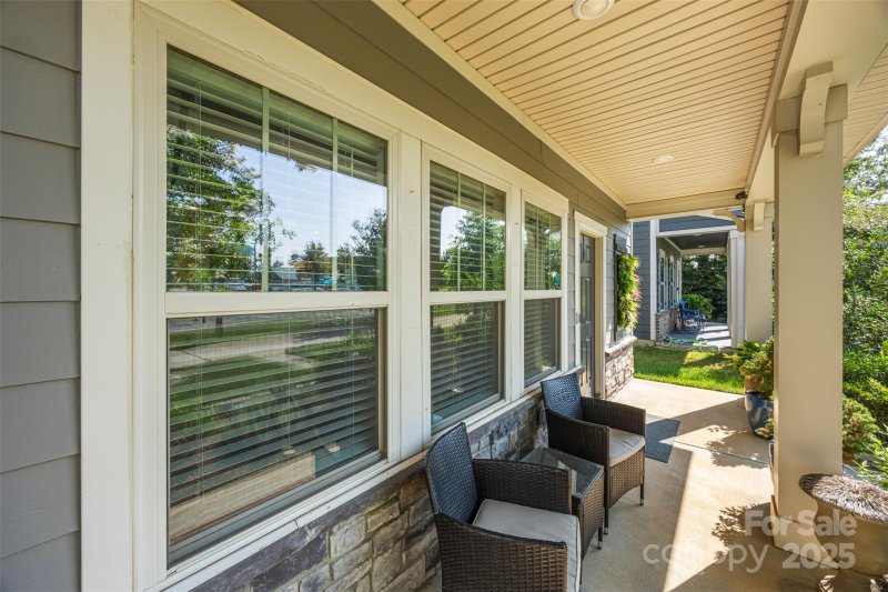 Property image 3 of 11965 Hambright Road in Stoneybrook Station, Huntersville, NC 28078