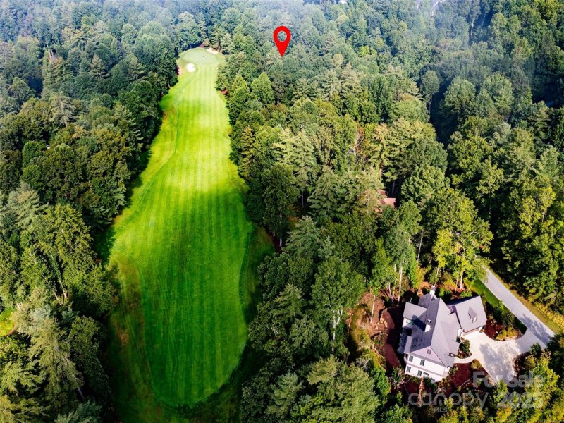 Property image 2 of 153 Chattooga Run in Champion Hills, Hendersonville, NC 28739