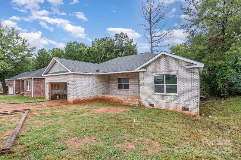 Property image 2 of 149 Ole Eastpointe Drive in Ole Eastpointe, York, SC 29745