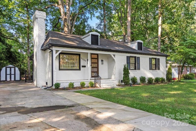 Property image 2 of 5009 Milford Road in Seneca Park, Charlotte, NC 28210