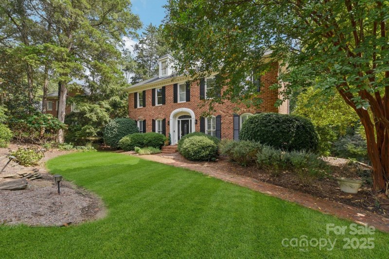 Property image 3 at 6911 Chatford Lane, Charlotte, NC 28210