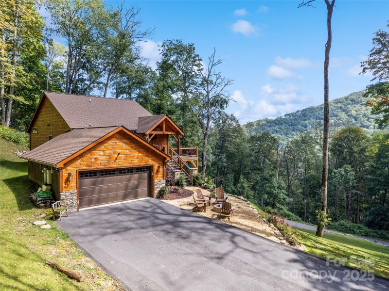 Property image 2 of 85 Iga Trail in Smoky Mountain Retreat at Eagles Nest, Maggie Valley, NC 28751