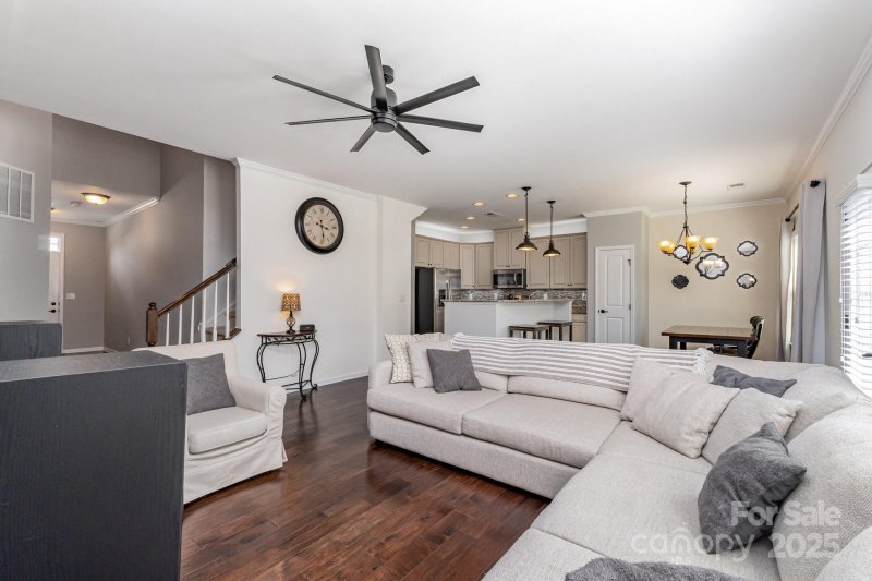 Property image 4 of 7238 Gallery Pointe Lane in Highland Creek, Charlotte, NC 28269