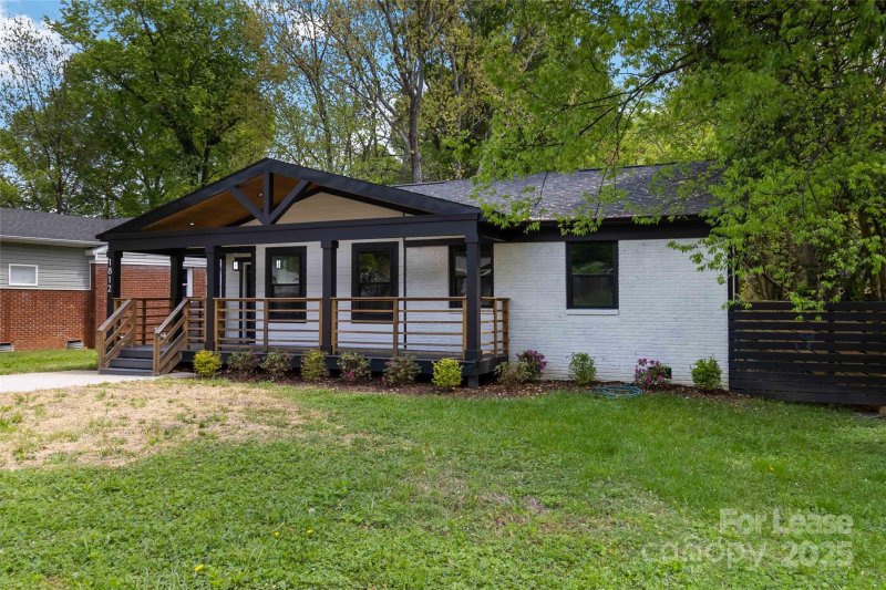 Property image 5 at 1812 Anderson Street, Charlotte, NC 28205
