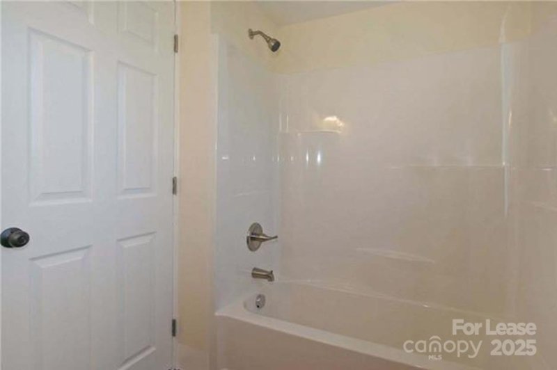 Property image 4 at 119 E Pressley Avenue, Mooresville, NC 28115