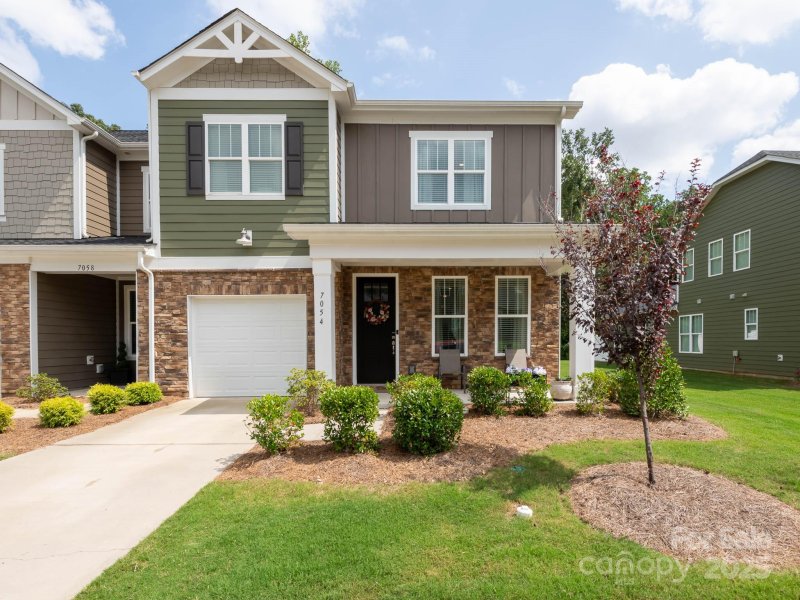 Property image 2 of 7054 Heron Rookery Way in Redwood Rookery at The Vineyards, Charlotte, NC 28214