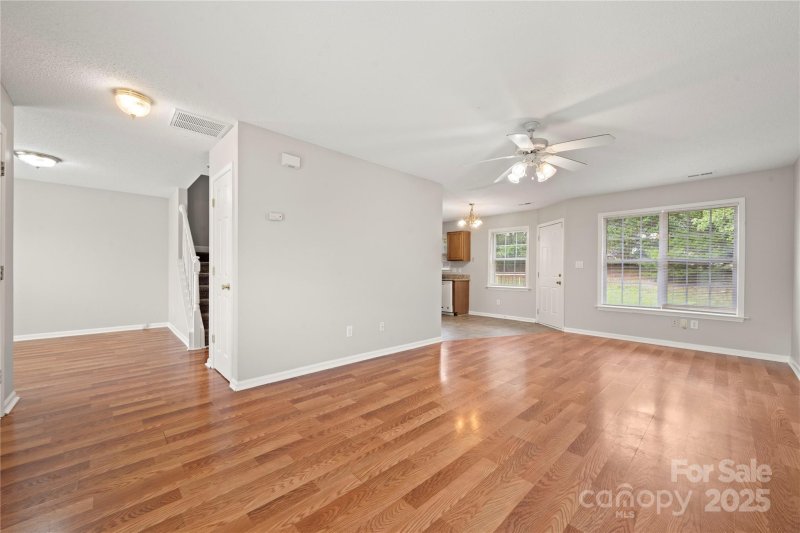 Property image 5 at 3308 Oberlin Lane, Charlotte, NC 28262