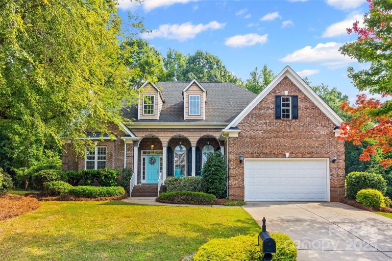 Regent Park, Fort Mill Community