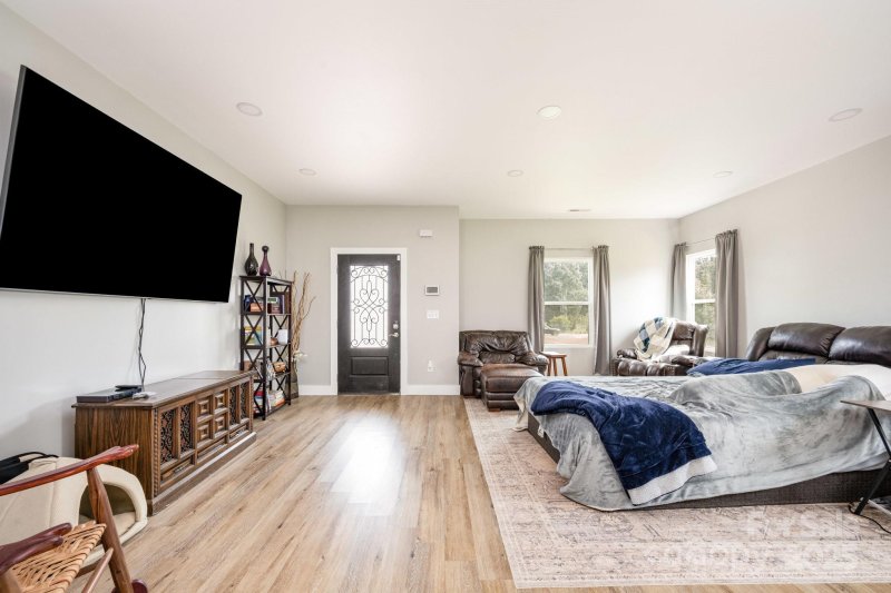 Property image 4 at 2230 Littlejohn Trail, Newton, NC 28658