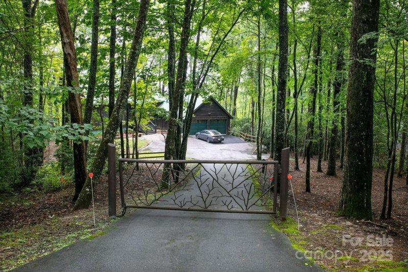 Property image 4 of 418 Sandy Lane in Big Hill, Brevard, NC 28712