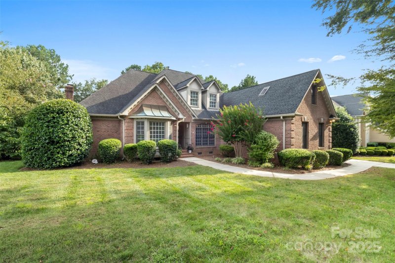 Property image 2 at 5125 Belicourt Drive, Charlotte, NC 28277