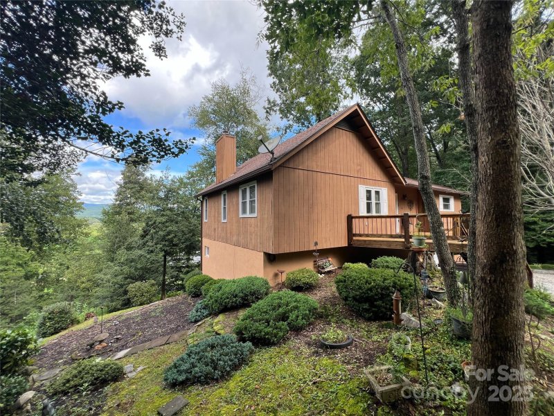 Property image 5 of 64 Cherry Ridge Road in Knob Creek, Pisgah Forest, NC 28768