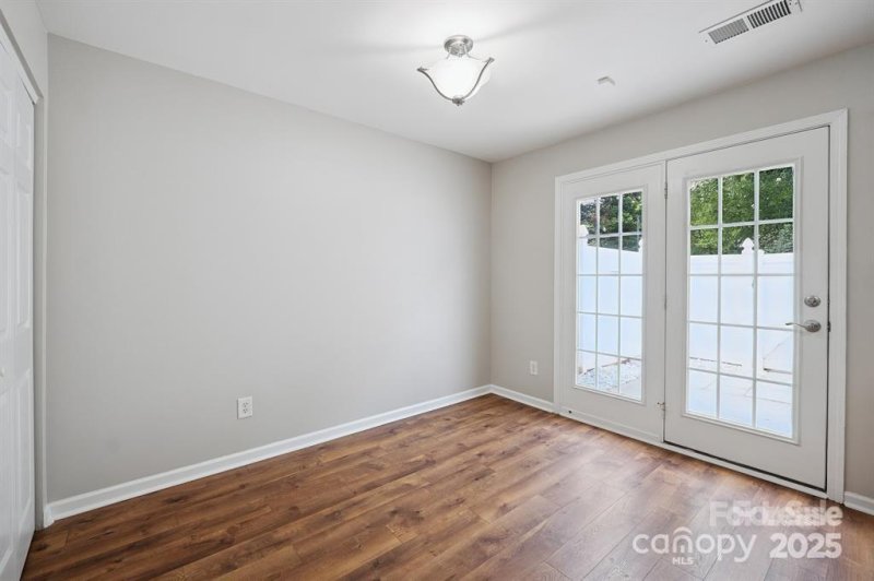 Property image 5 at 9157 Washam Potts Road, Cornelius, NC 28031