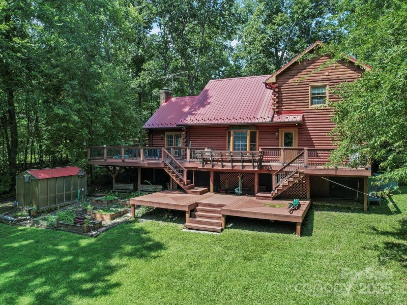 Property image 2 of 16116 Deepwood Place in Golden Acres, Indian Trail, NC 28079