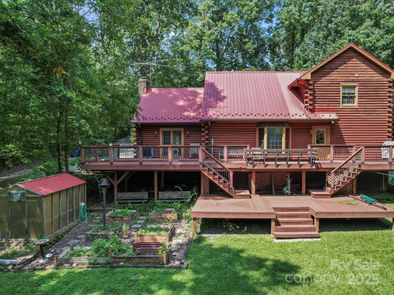 Property image 3 of 16116 Deepwood Place in Golden Acres, Indian Trail, NC 28079