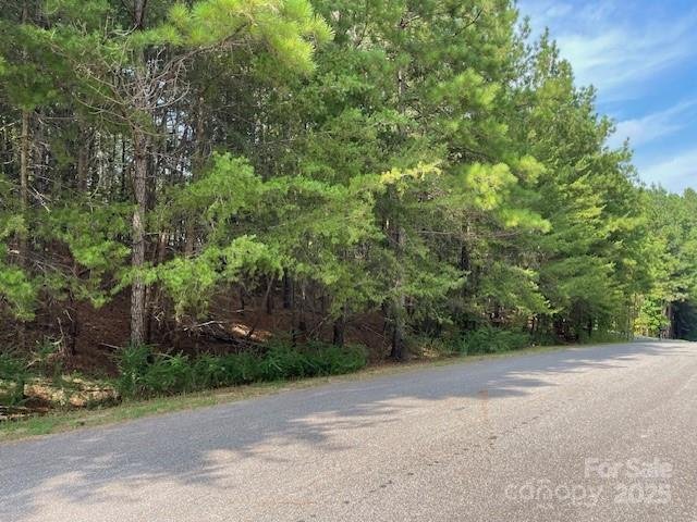 Property image 2 of 155 Windingwood Drive in Ridgewood, Statesville, NC 28677