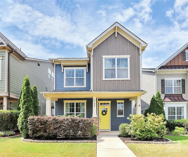 2108 Woodward Avenue