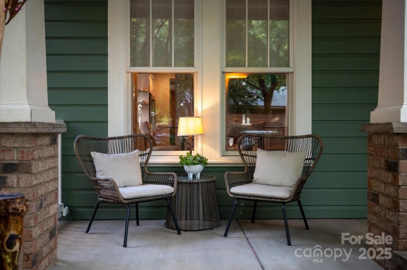 Property image 3 of 516 E Tremont Avenue in Dilworth, Charlotte, NC 28203