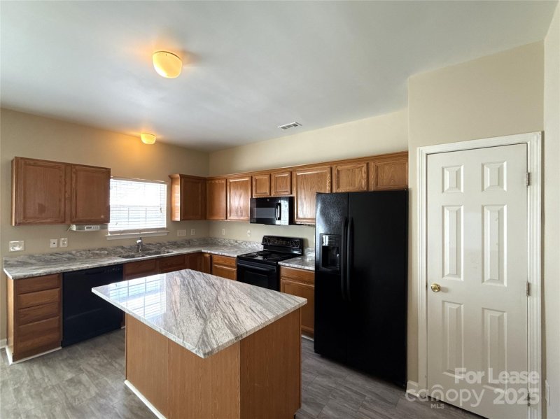 Property image 4 of 10150 Alexander Martin Avenue in Blakeney Greens, Charlotte, NC 28277