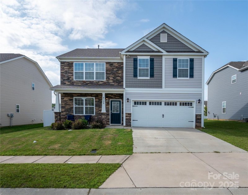 Property image 2 at 9124 Mackinaw Drive, Gastonia, NC 28056