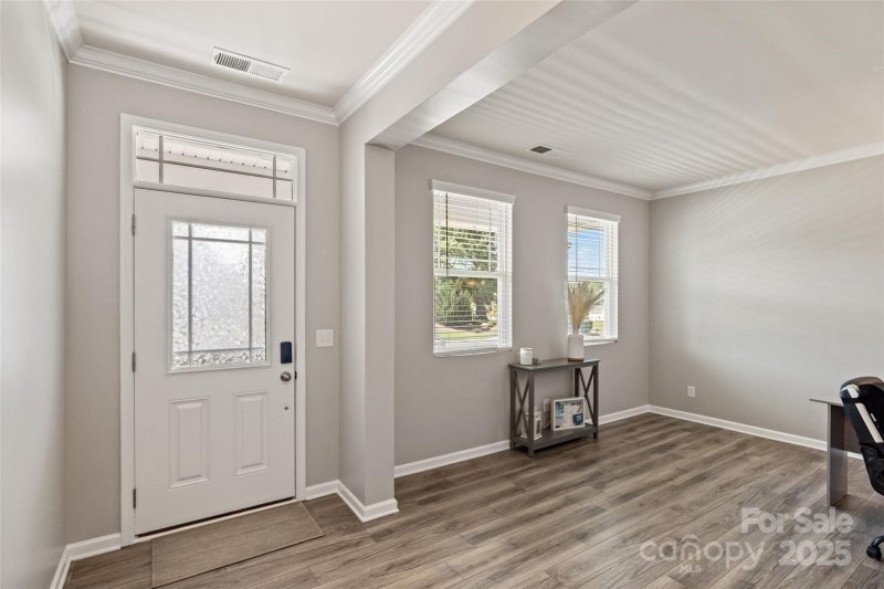 Property image 4 of 1663 Rutledge Hills Drive in Kings Grove Manor, York, SC 29745