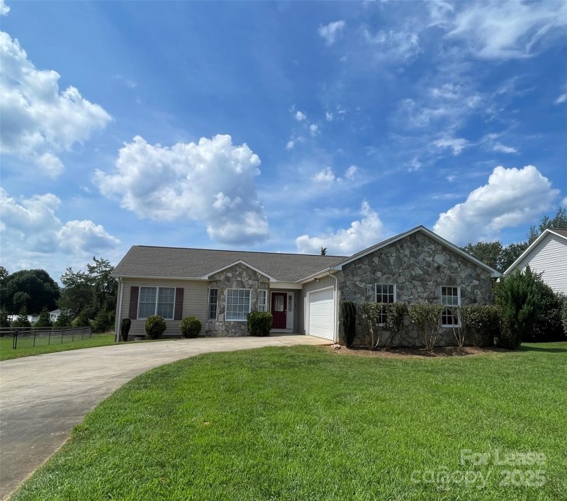 1444 Farmington Hills Drive