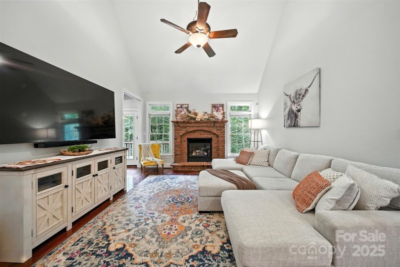 Property image 2 of 1641 9th Street Place in Providence Forest, Hickory, NC 28602