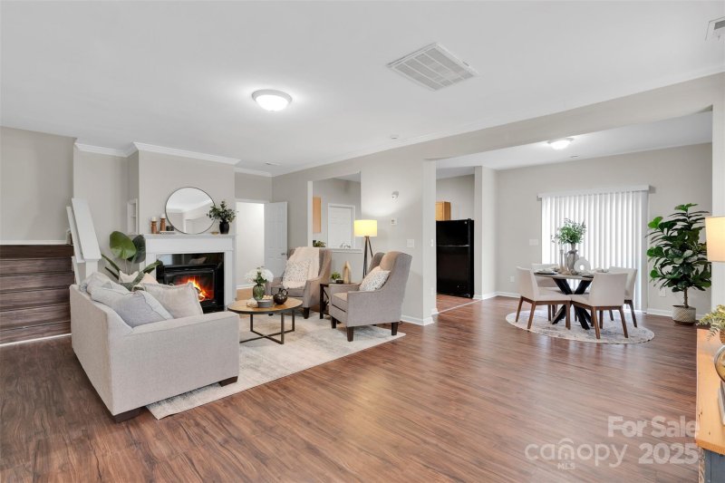 Property image 2 of 4323 Leopold Place in Buckleigh, Charlotte, NC 28215