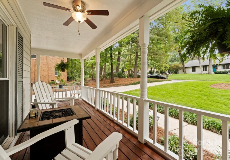 Property image 4 at 1609 Piccadilly Drive, Charlotte, NC 28211