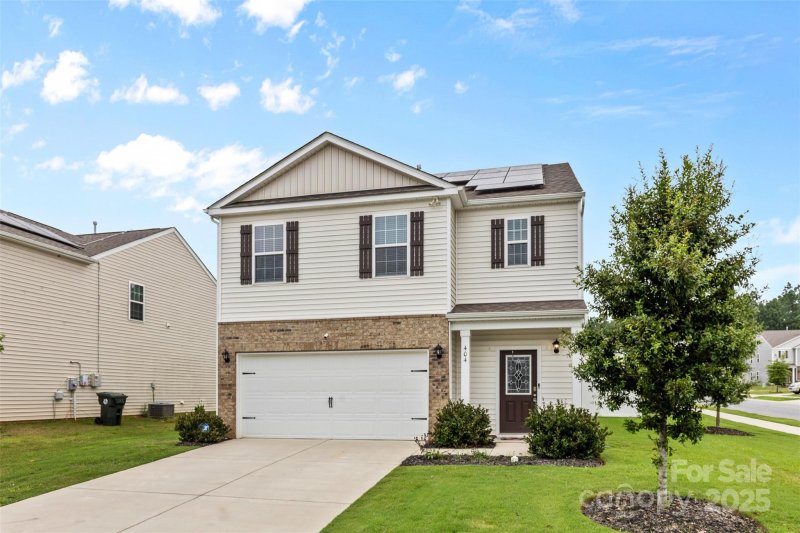 Property image 3 of 404 Misty Law Lane in Boshamer Farms, Clover, SC 29710