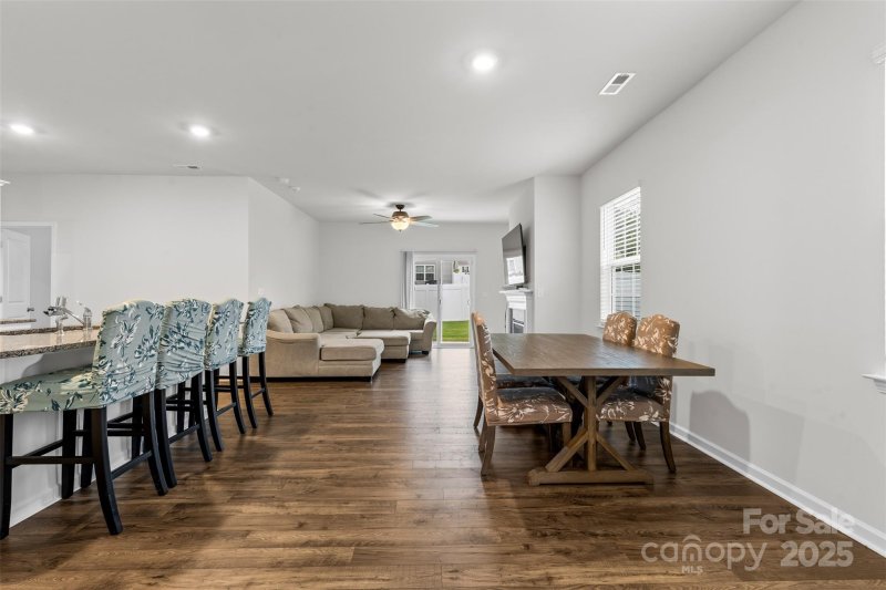 Property image 5 of 404 Misty Law Lane in Boshamer Farms, Clover, SC 29710