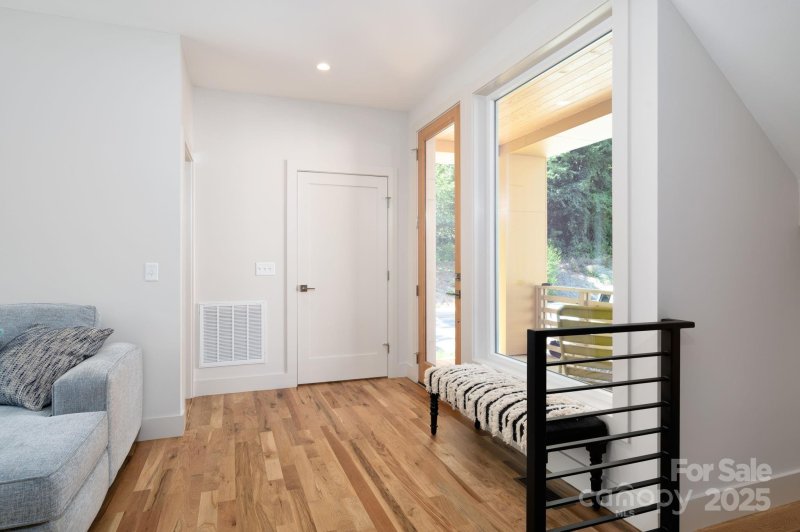 Property image 3 of 5 Orrinel Way in Craggy Park, Asheville, NC 28806